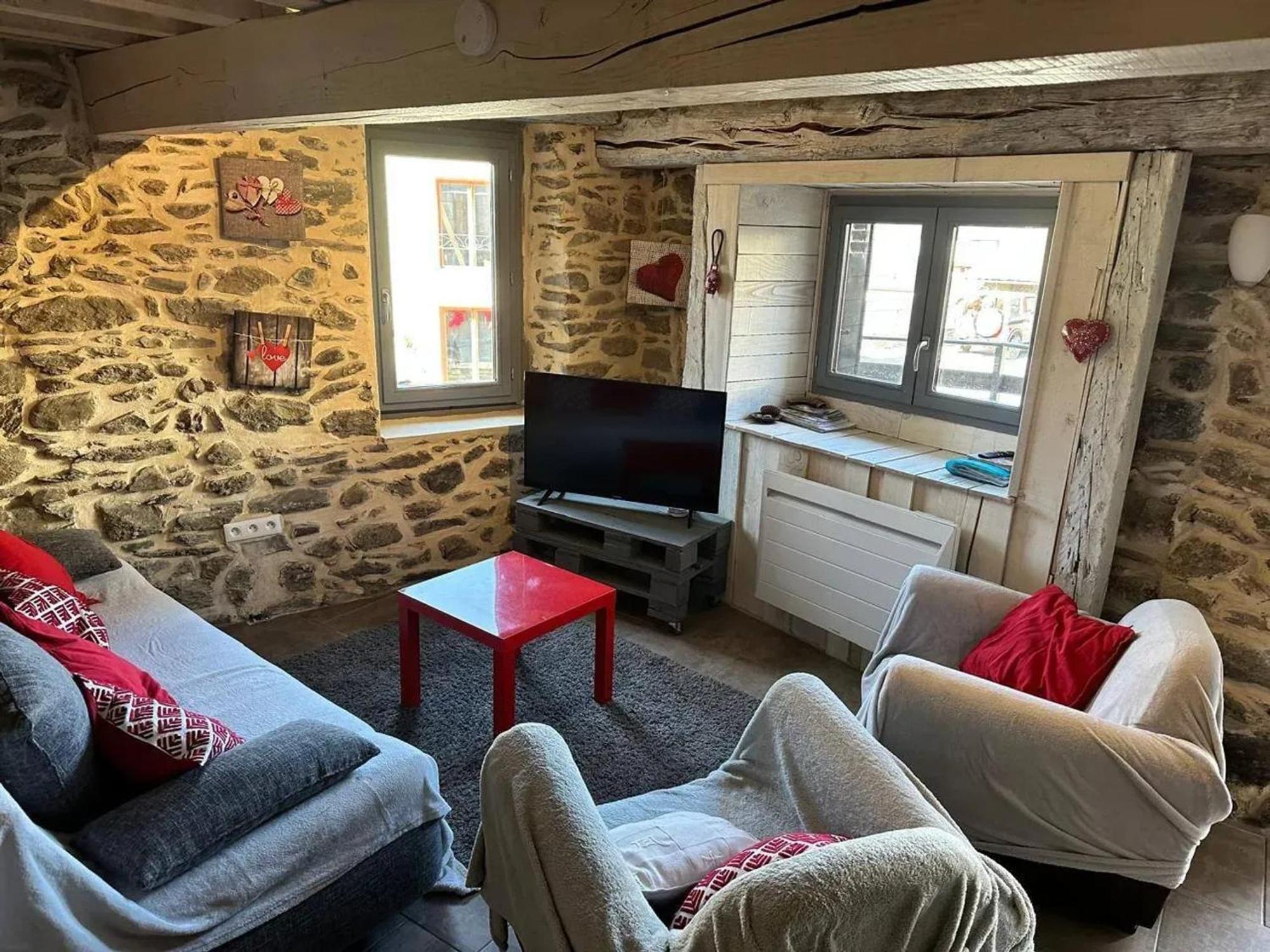 Chalet Confortable A Ascou Avec Vue Sur La Montagne Bagian luar foto