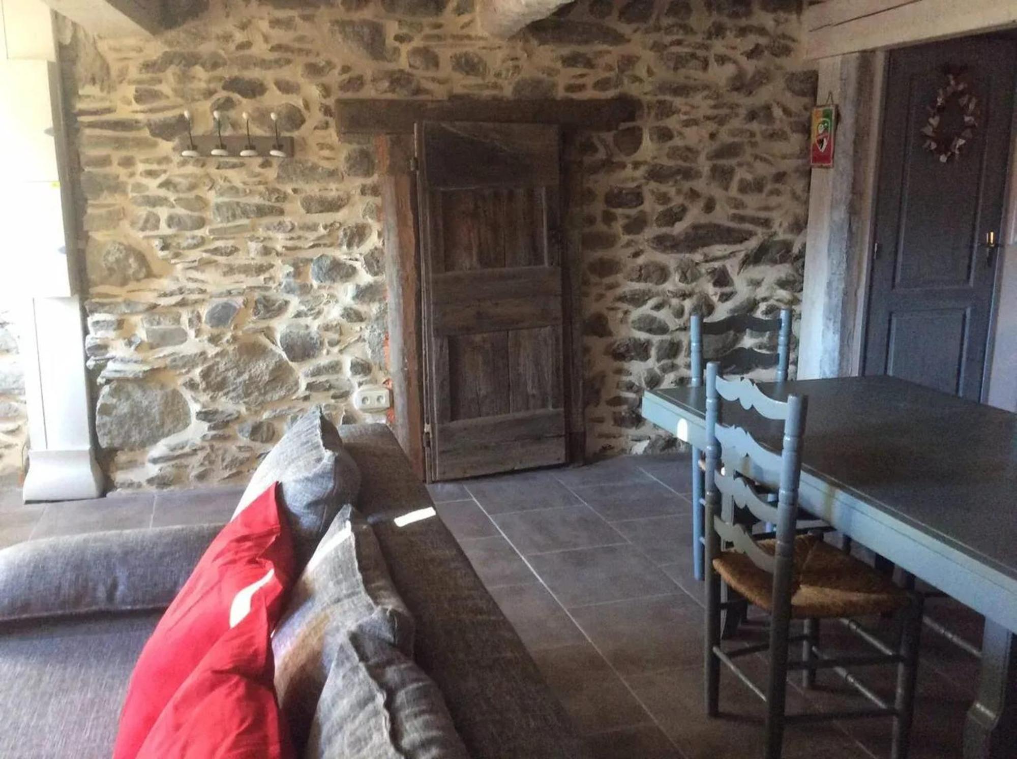 Chalet Confortable A Ascou Avec Vue Sur La Montagne Bagian luar foto